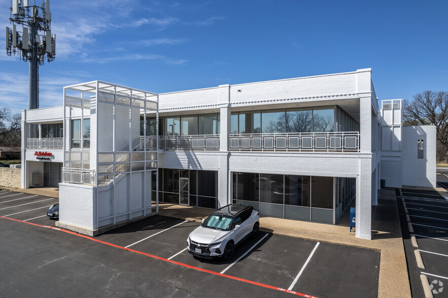 718 N Buckner Blvd, Dallas, TX for rent - Building Photo - Image 1 of 8