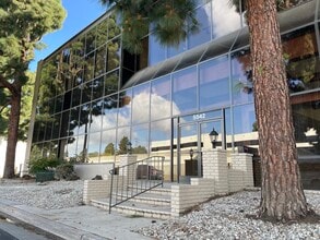 5542 Buckingham Dr, Huntington Beach, CA for sale Building Photo- Image 2 of 11