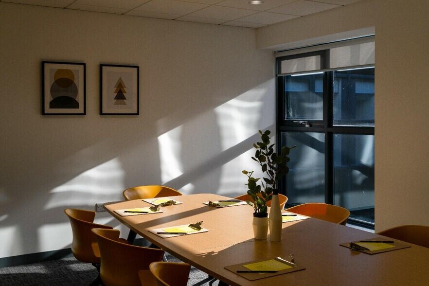 Courtwick Lane, Littlehampton to rent - Interior Photo - Image 2 of 19