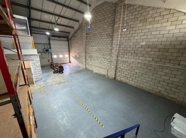 Farthing Rd, Ipswich to rent - Building Photo - Image 2 of 8