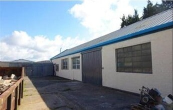 Park St, Oldbury to rent Building Photo- Image 2 of 4