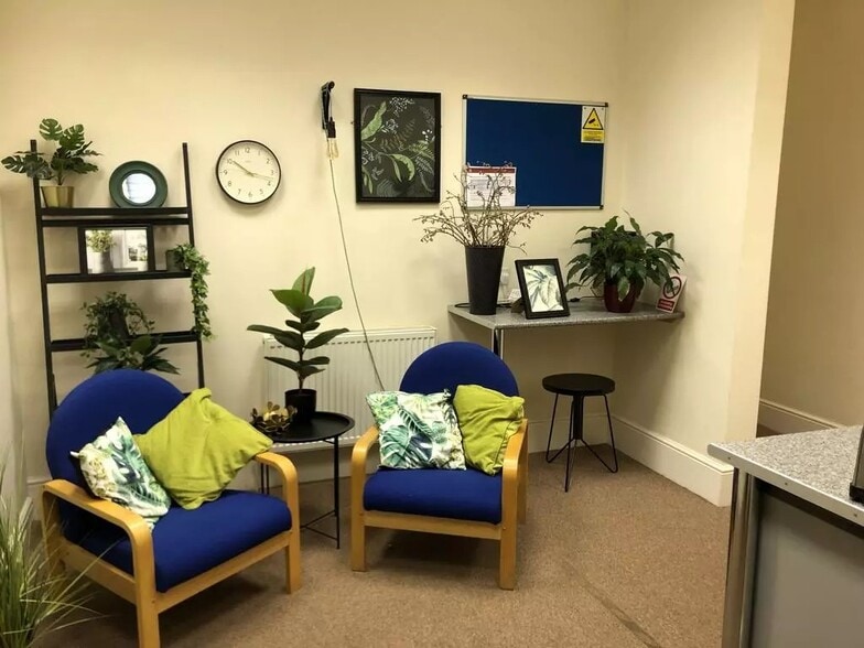 181-183 Chorley New Rd, Bolton to rent - Interior Photo - Image 1 of 5