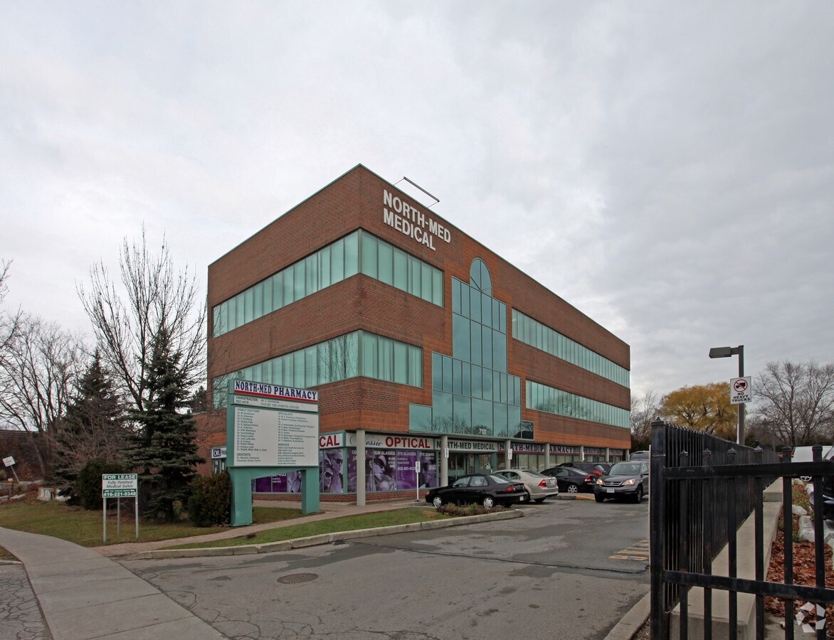7131 Bathurst St, Vaughan L4J 7Z1 NorthMed Medical Office