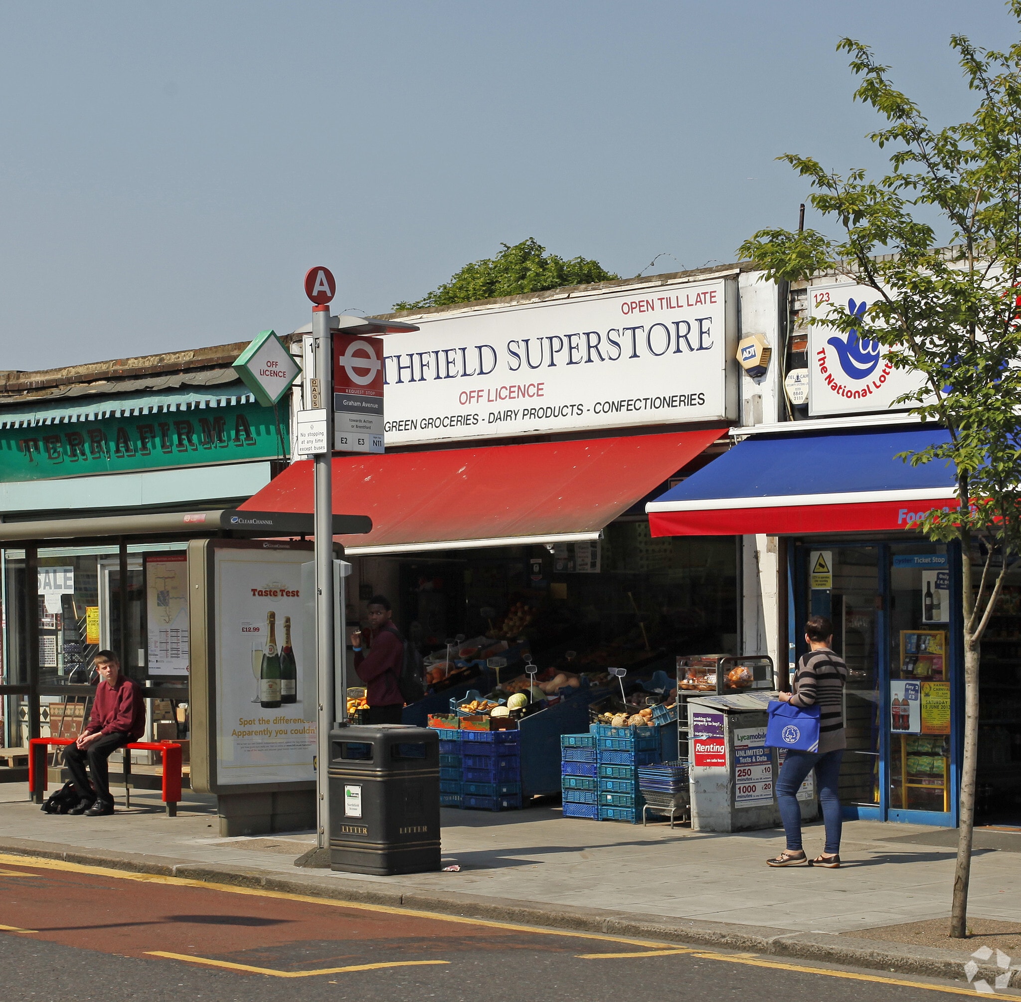 121 Northfield Ave, London for sale Primary Photo- Image 1 of 1