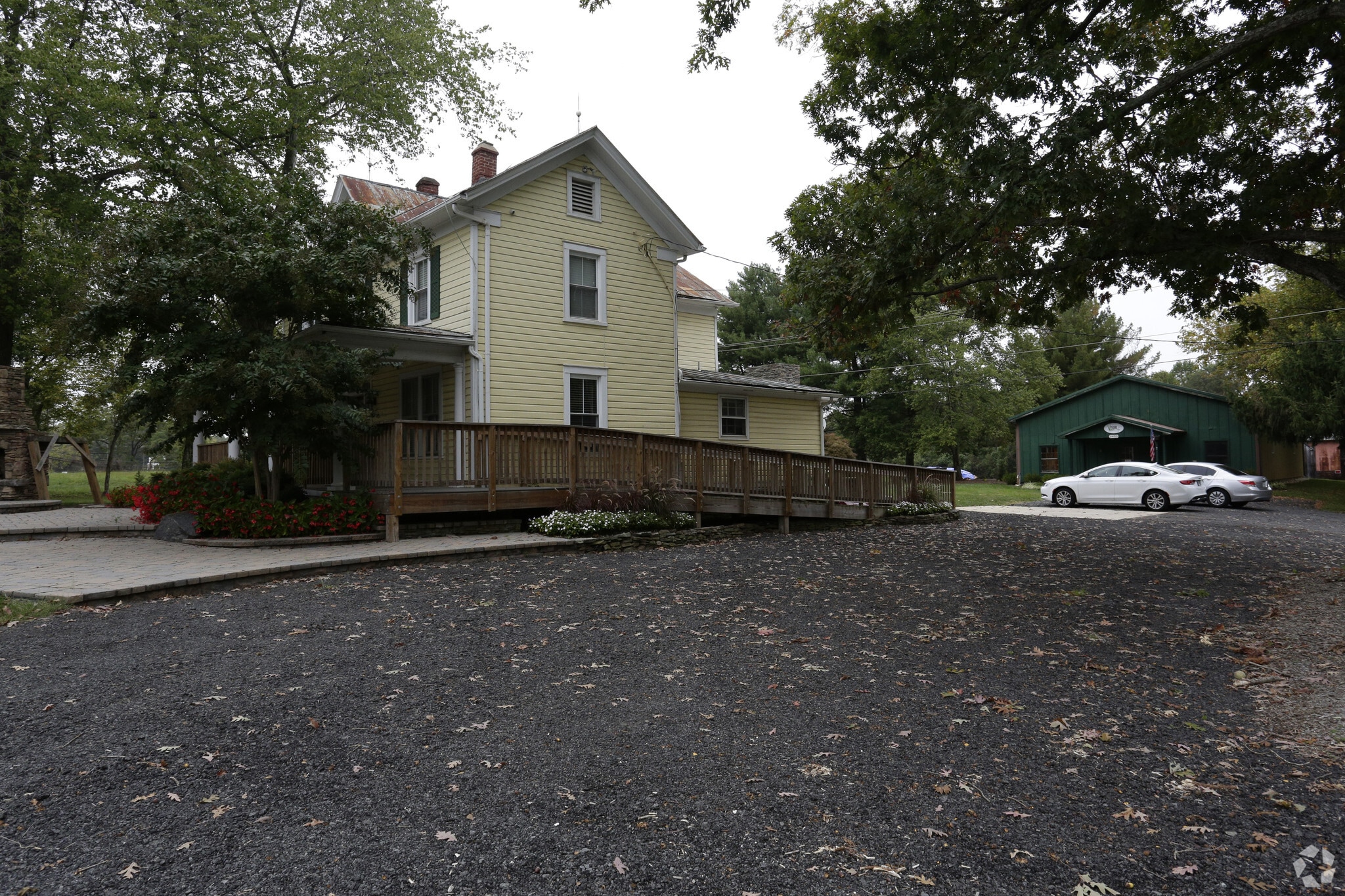 24013 Lenah Farm Ln, Aldie, VA to rent Primary Photo- Image 1 of 4