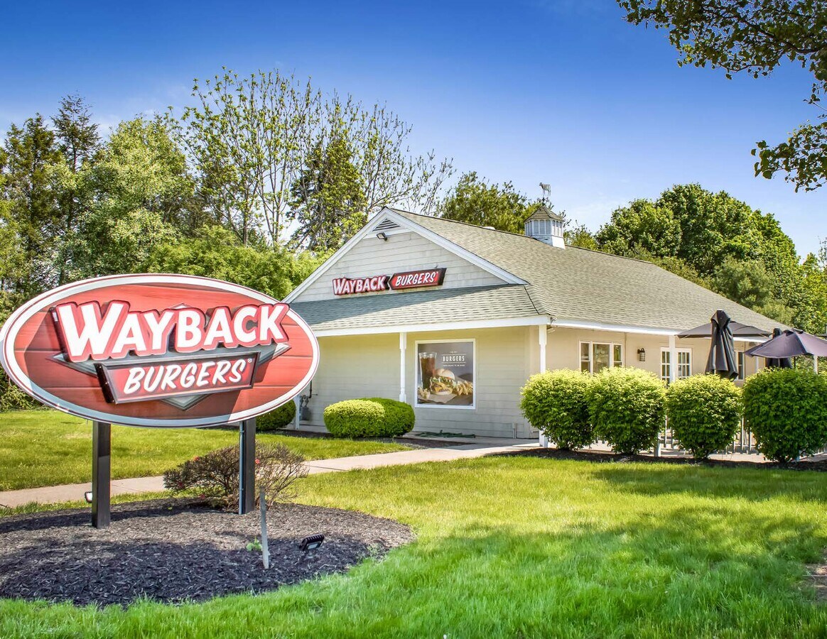 346 Cromwell Ave, Rocky Hill 06067 UK