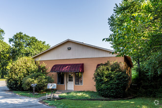 18021 Cantrell Rd, Little Rock, AR for sale Primary Photo- Image 1 of 1