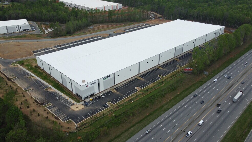 6465 Buckhorn Industrial Pky, Mebane, NC for rent - Building Photo - Image 1 of 6