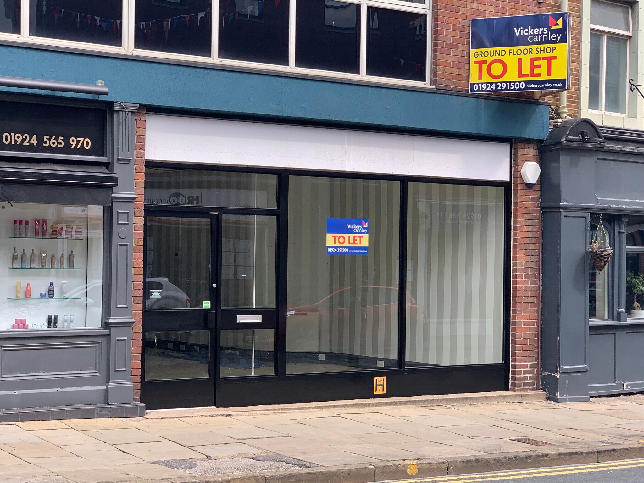 24 Wood St, Wakefield for sale Primary Photo- Image 1 of 1