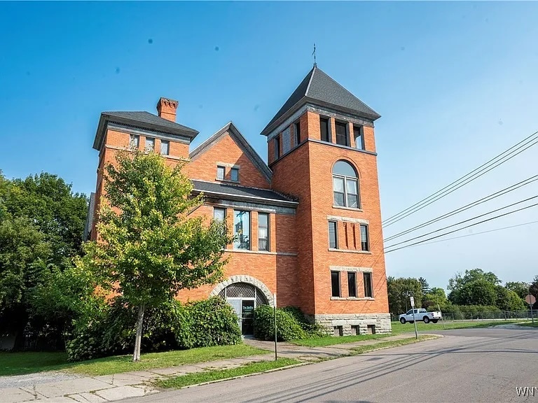 406 Canisteo St, Hornell, NY for sale - Primary Photo - Image 1 of 3