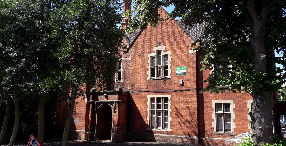 Beaumont Fee, Lincoln for sale - Other - Image 1 of 1