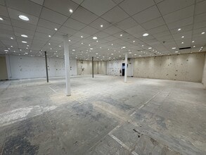 20A-20C Trusham Rd, Exeter to rent Interior Photo- Image 1 of 5