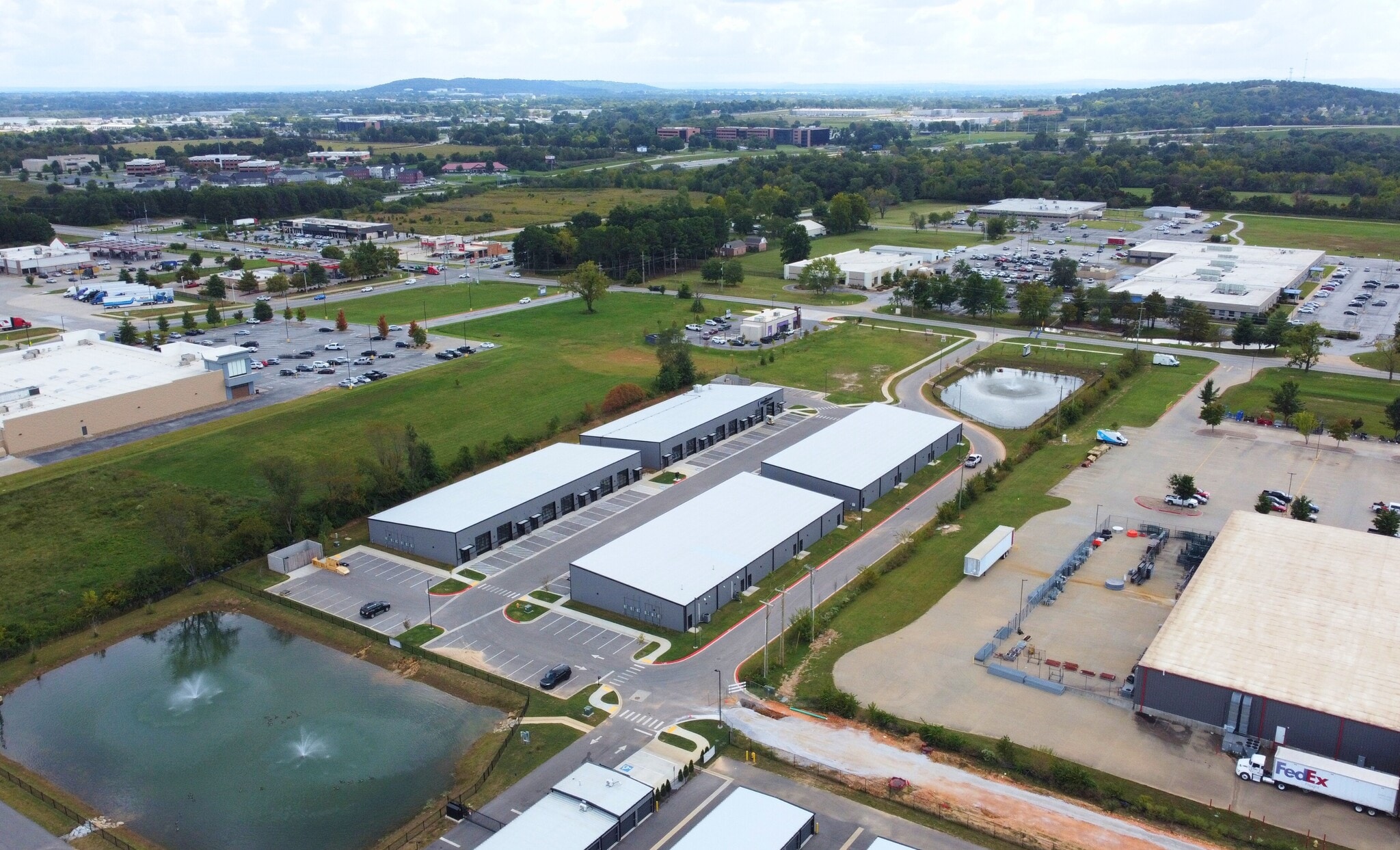 1000 W Monroe Ave, Lowell, AR to rent Building Photo- Image 1 of 10