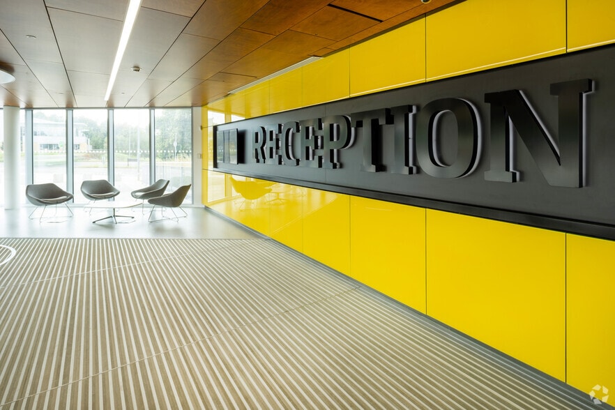 Home Farm Dr, Keele to rent - Interior Photo - Image 2 of 23