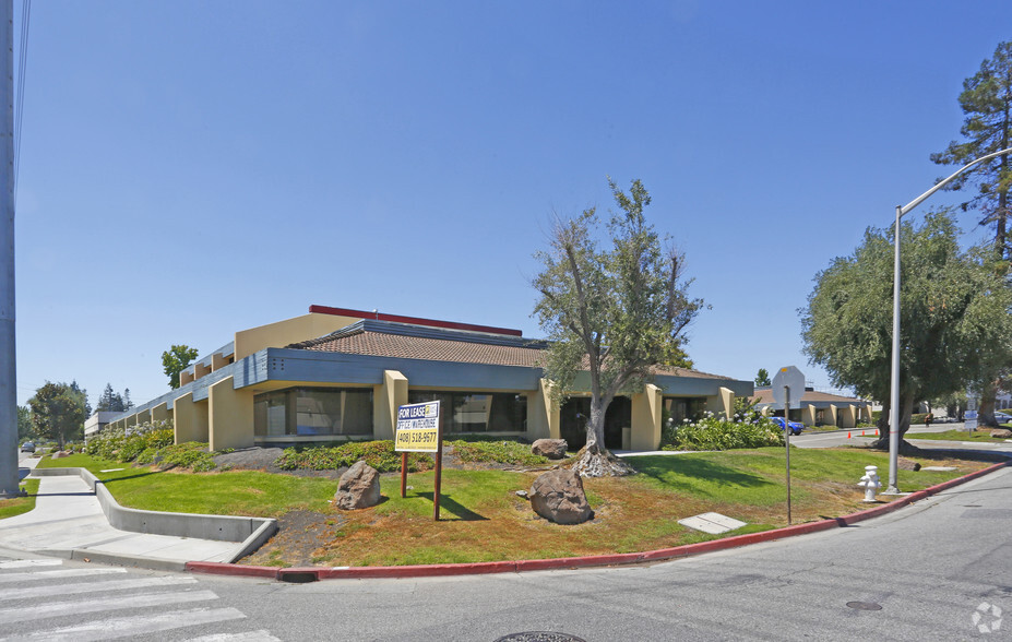 3000-3040 Kenneth St, Santa Clara, CA for sale - Primary Photo - Image 1 of 1