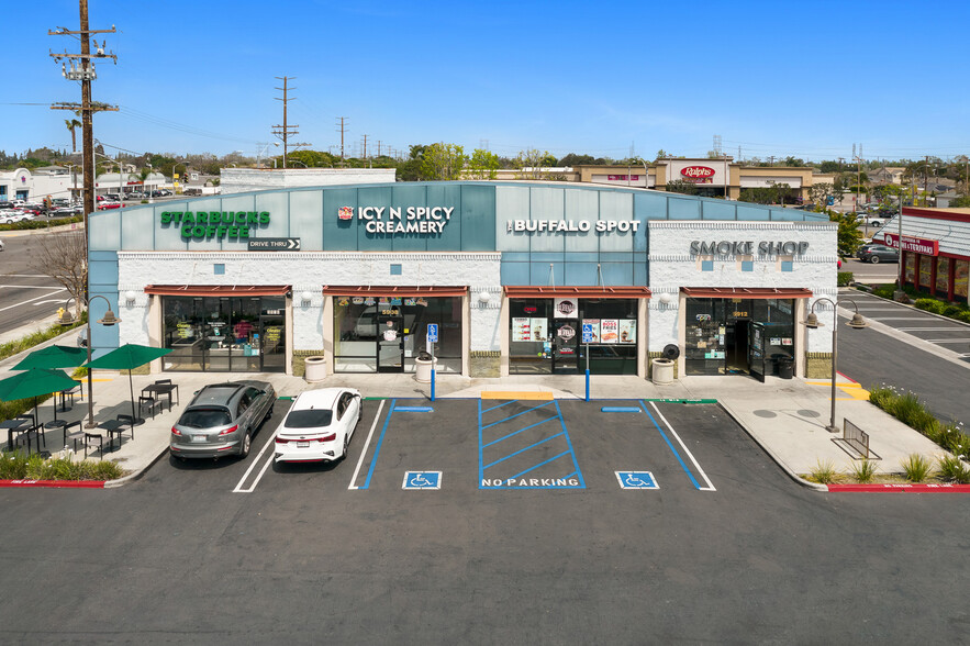 5900-5912 Del Amo Blvd, Lakewood, CA for sale - Building Photo - Image 1 of 1