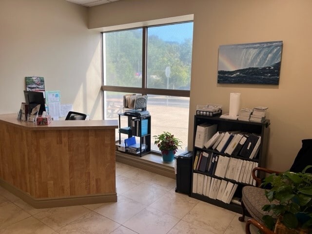 2585 Freeport Rd, Pittsburgh, PA to rent Interior Photo- Image 1 of 4