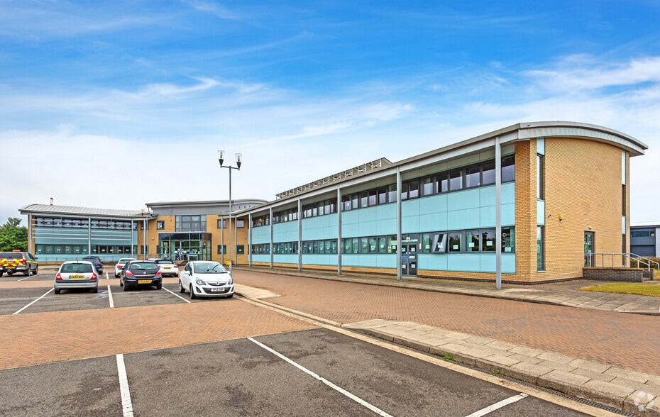 Enterprise Way, Boston to rent - Building Photo - Image 3 of 10