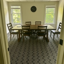 750 Hammond Dr NE, Atlanta, GA to rent Interior Photo- Image 2 of 8