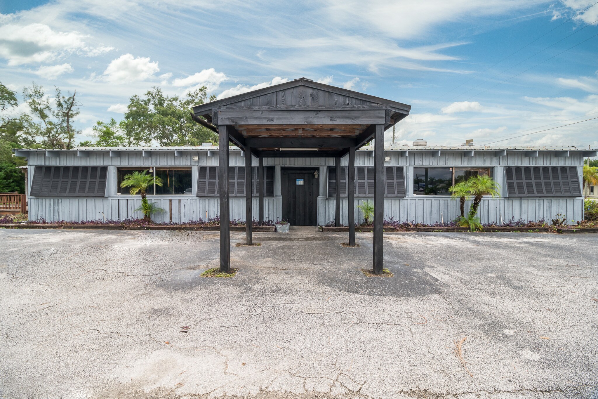 14802 N Nebraska Ave, Tampa, FL for sale Primary Photo- Image 1 of 1