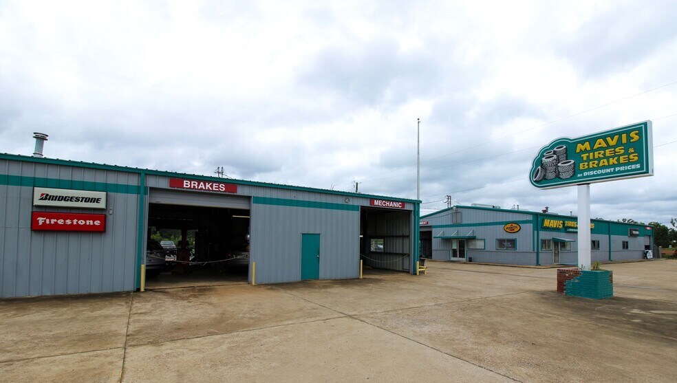 1900 Highway 80, Haughton, LA for sale - Building Photo - Image 1 of 5