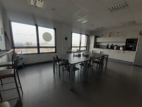 1 ALLEE DE LA PEPINIERE, Dury to rent Interior Photo- Image 1 of 2