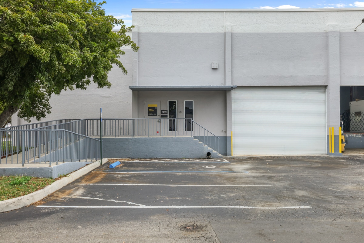 7950-7966 NW 14th St, Miami, FL to rent Building Photo- Image 1 of 20