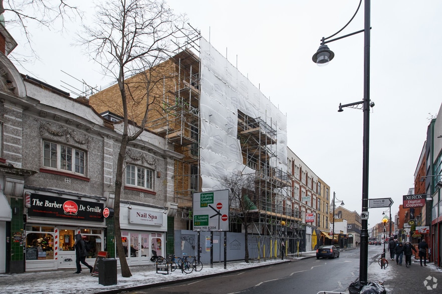 419-423 Coldharbour Ln, London to rent - Primary Photo - Image 1 of 5