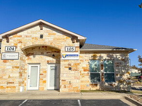 1101 Satellite View, Round Rock, TX for rent Building Photo- Image 1 of 18