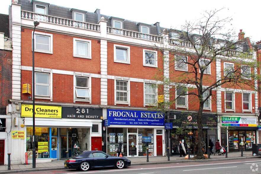 283 Finchley Rd, London to rent - Primary Photo - Image 1 of 3