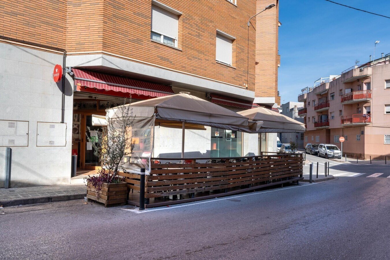 Terrassa, BAR 08227 -  -  - Interior Photo - Image 1 of 16