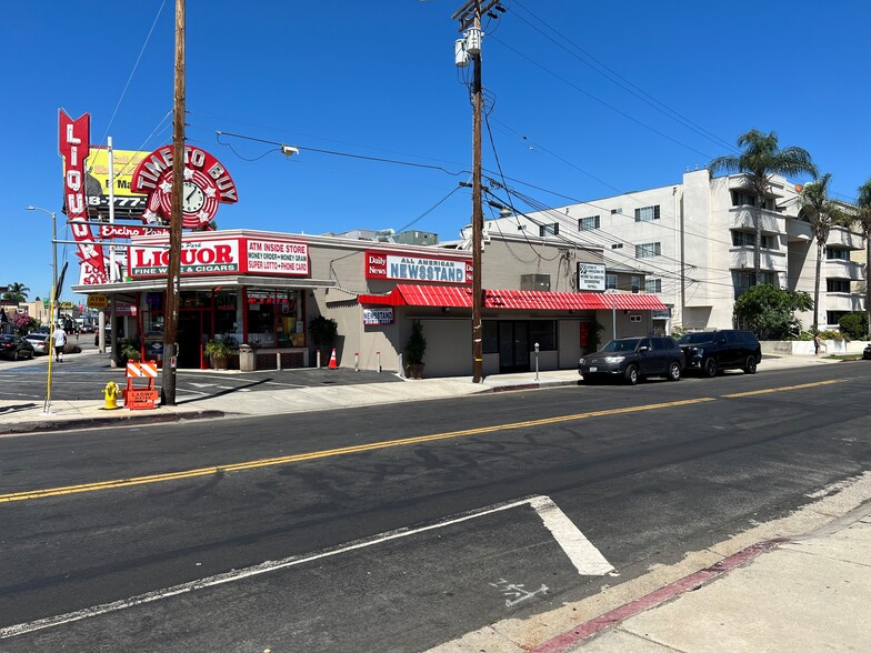 18001-18005 Ventura Blvd, Encino, CA for rent - Building Photo - Image 1 of 1