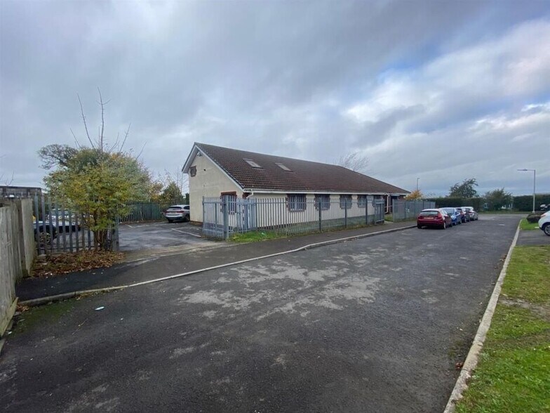 Cheriton Crescent, Swansea for sale - Primary Photo - Image 1 of 1