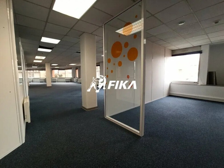 Office in Labège to rent - Building Photo - Image 2 of 9