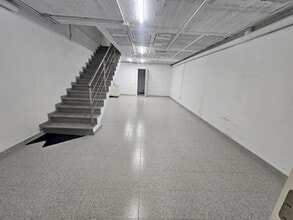 Retail in Sant Celoni, Barcelona to rent Interior Photo- Image 1 of 14