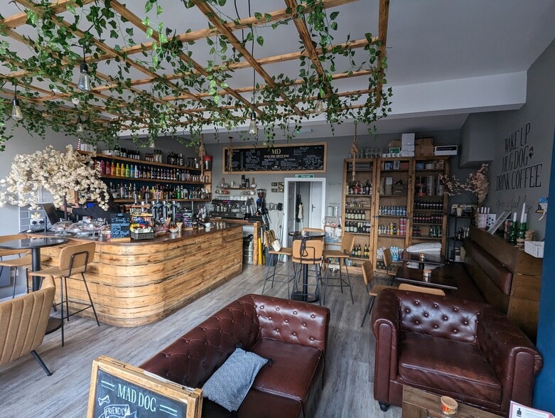 101 Bath St, Ilkeston to rent - Interior Photo - Image 3 of 5