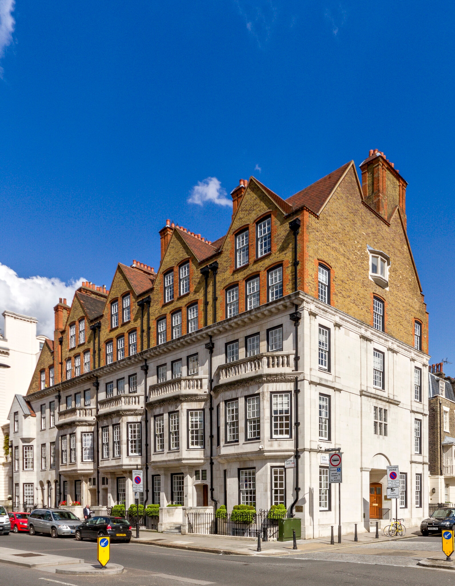 2-6 Eaton Gate, London to rent Building Photo- Image 1 of 4