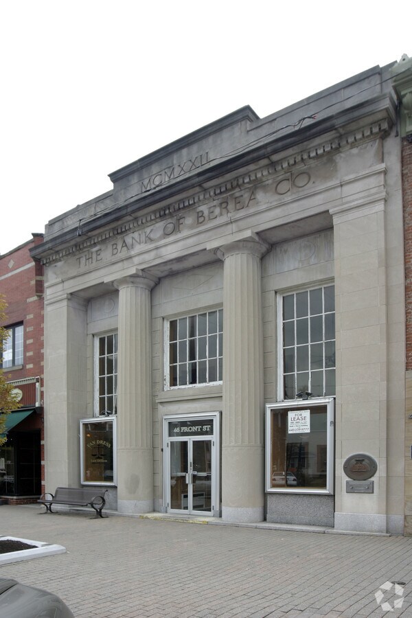 46 Front St, Berea, OH 44017 UK