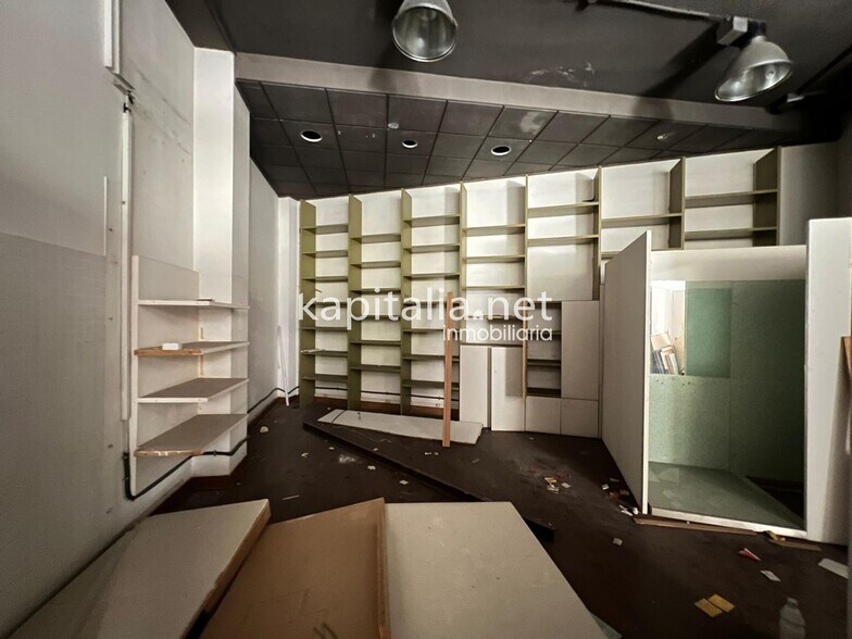 Retail in Ontinyent, Valencia to rent - Building Photo - Image 3 of 3