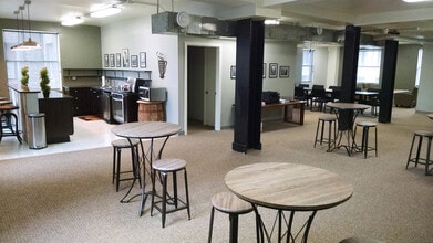 31-39 E Gay St, Columbus, OH to rent Interior Photo- Image 1 of 7