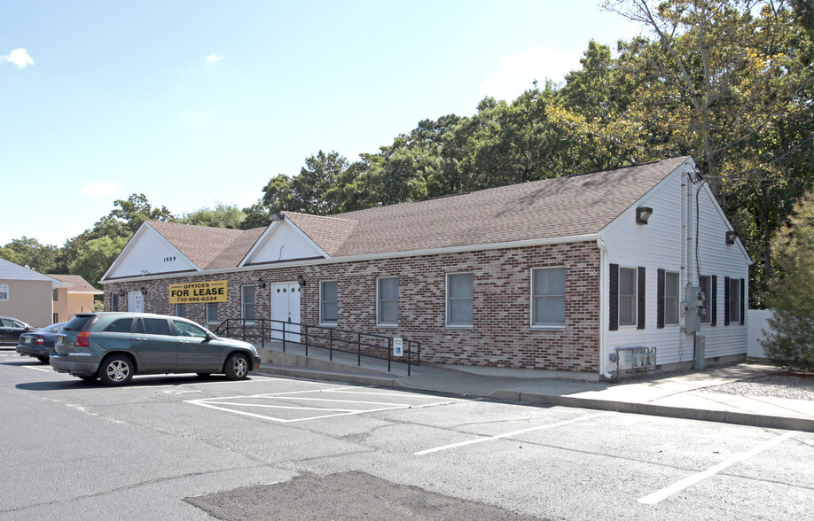 1989 Route 88, Brick, NJ for sale - Primary Photo - Image 1 of 1