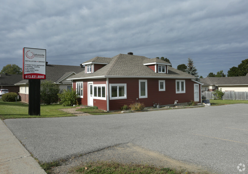 1589 Stittsville Main St, Ottawa, ON for sale - Primary Photo - Image 1 of 1