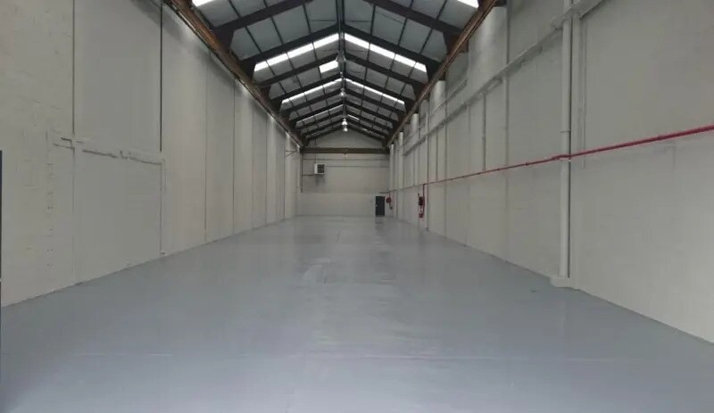 Light Industrial in Épinay-sur-Seine to rent Interior Photo- Image 1 of 7