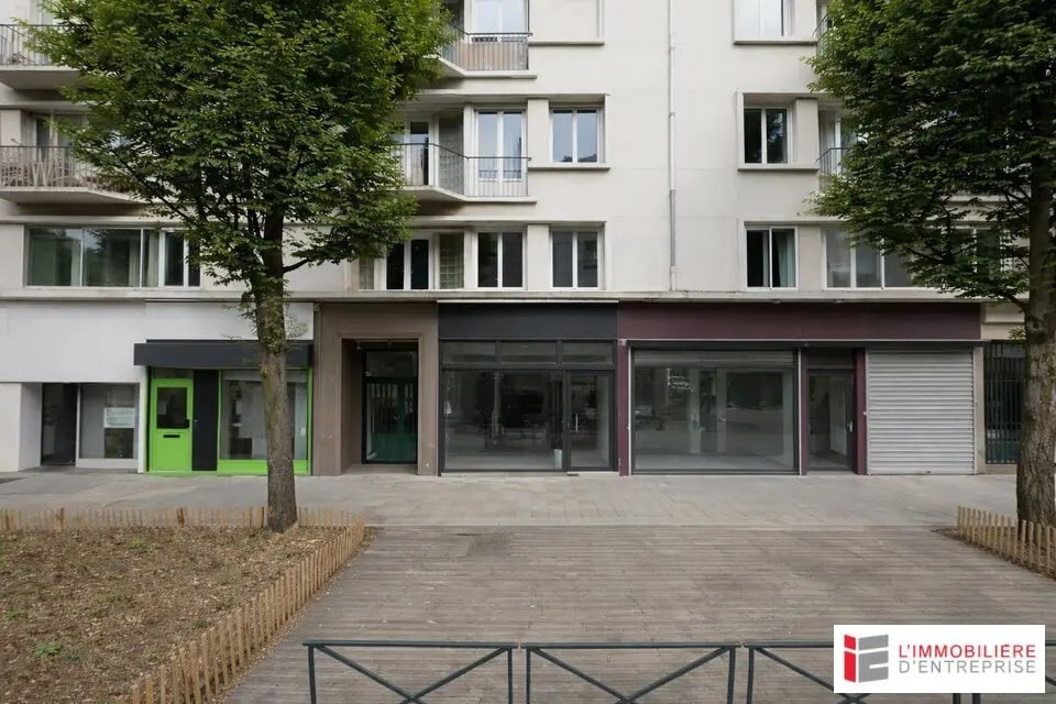 Location Local d'activités 115 m² - Photo 1