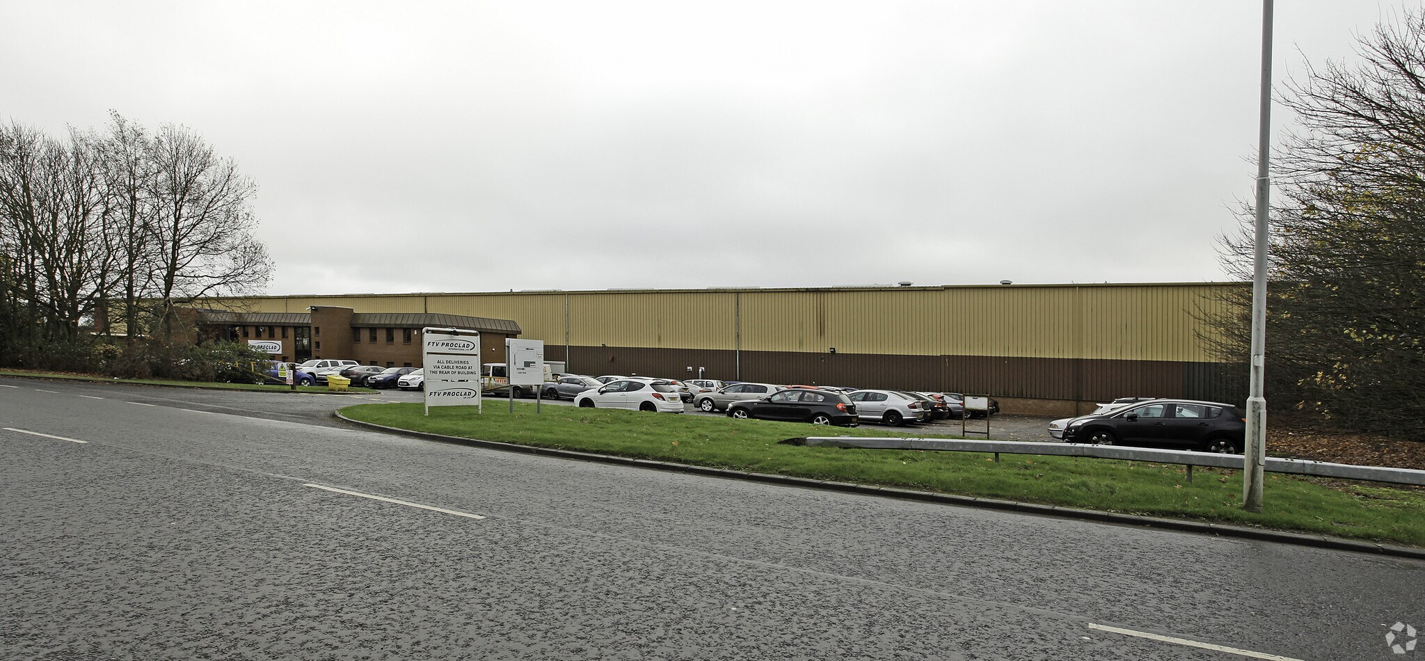 FIFE INDUSTRIAL INVESTMENT PORTFOLIO portfolio of 3 properties for sale on LoopNet.co.uk Building Photo- Image 1 of 3