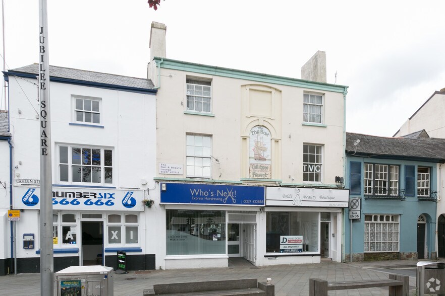 1 Queen St, Bideford for sale - Primary Photo - Image 1 of 1