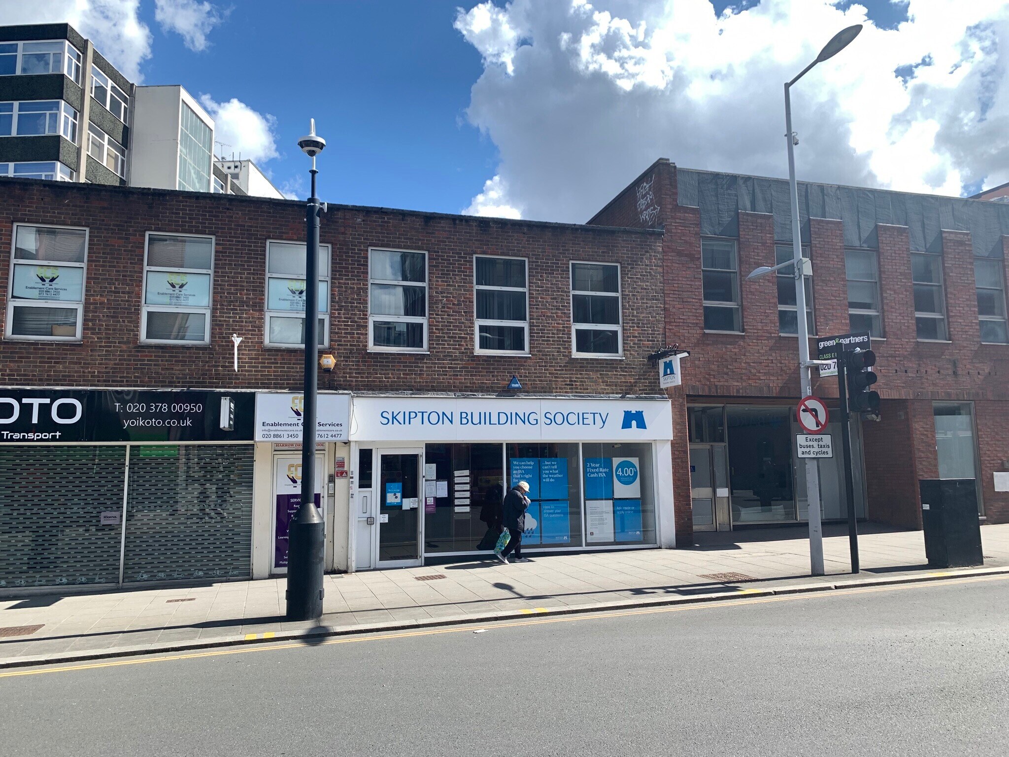 342-352 Station Rd, Harrow to rent Building Photo- Image 1 of 2