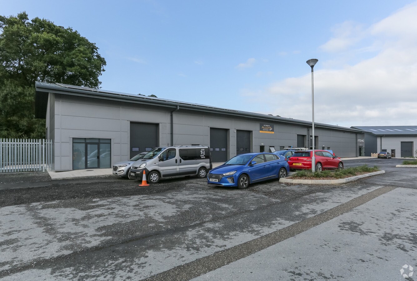 Llanbadarn Fawr, Aberystwyth SY23 3JQ UK