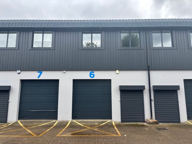 More details for 131 Aurelia Rd, Croydon - Industrial to Rent