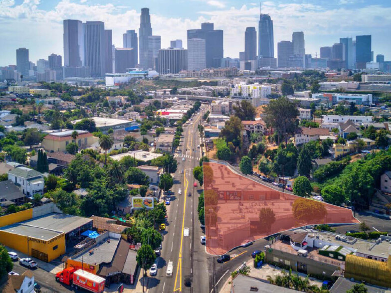 301-343 N Glendale Blvd, Los Angeles, CA for rent - Building Photo - Image 3 of 10